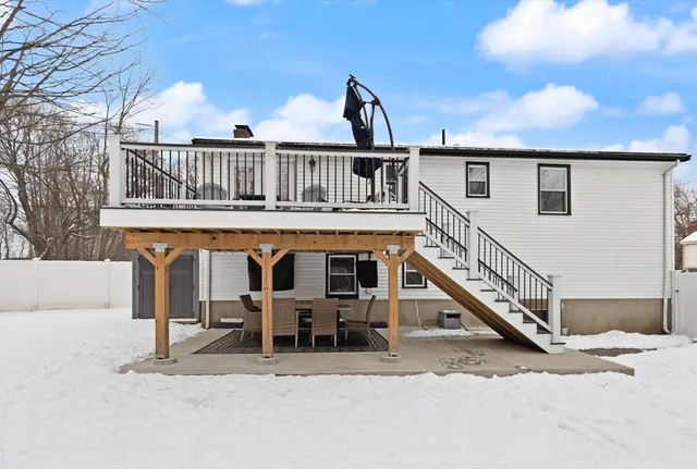 $829,900 | 75 Hopkins Street, Reading, MA 01867