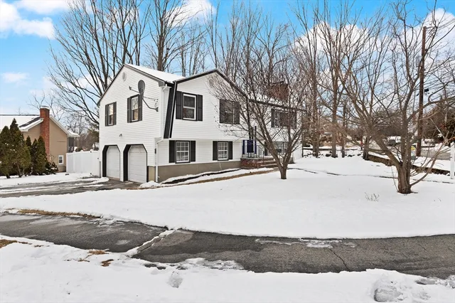 $829,900 | 75 Hopkins Street, Reading, MA 01867
