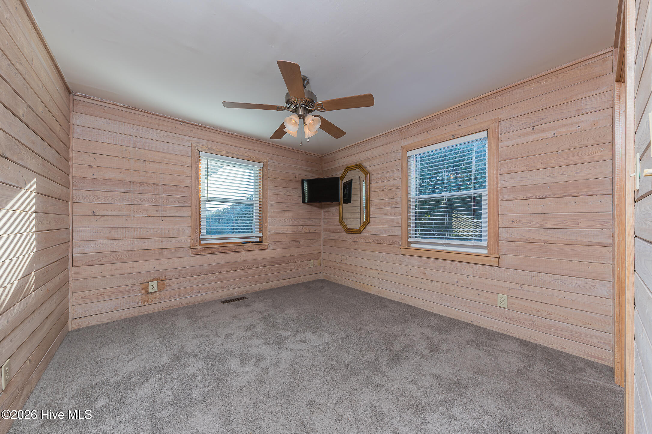 103 Salt Spray Emerald Isle, NC 28594 - Photo 31 of 99 34WESTBED4