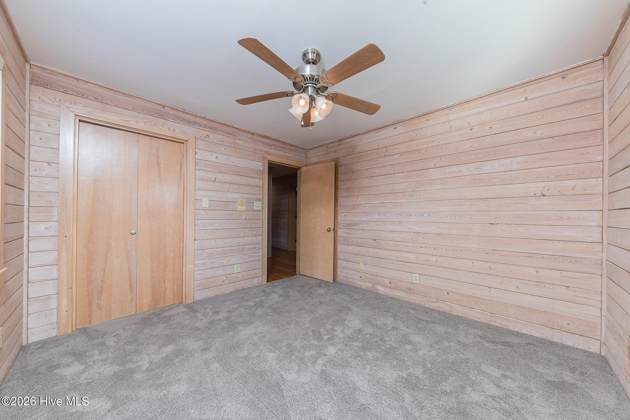 103 Salt Spray Emerald Isle, NC 28594 - Photo 33 of 99 36WESTBED4