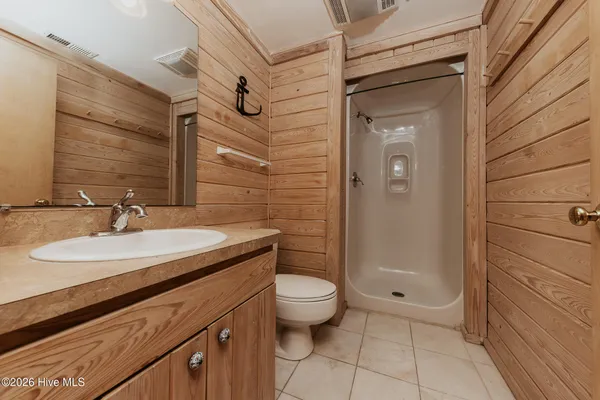 $1,499,000 | 103 Salt Spray, Emerald Isle, NC 28594