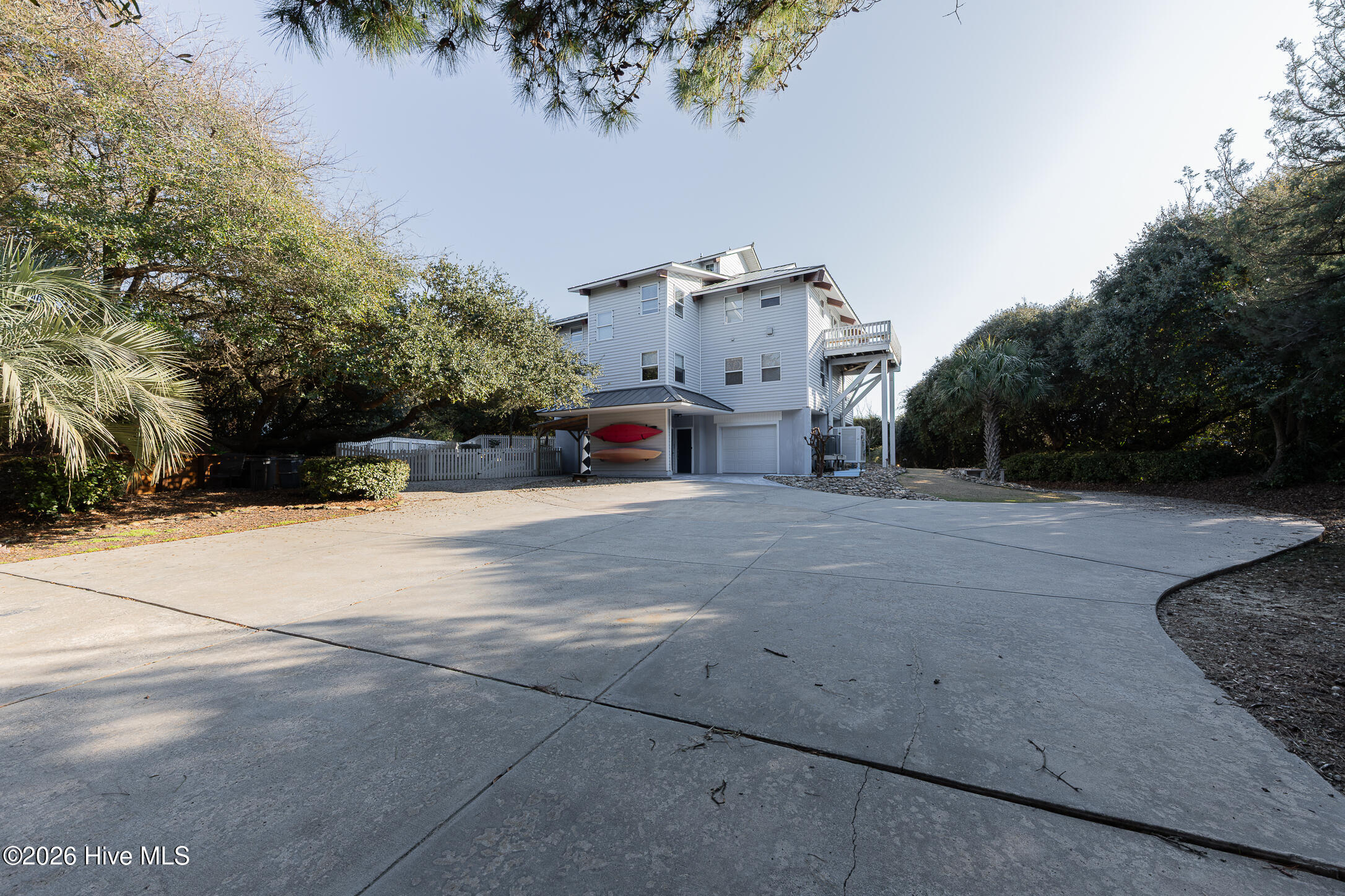 103 Salt Spray Emerald Isle, NC 28594 - Photo 4 of 99 80REAR