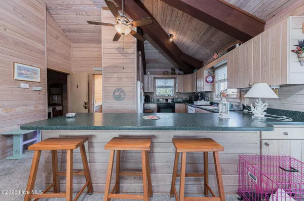 $1,499,000 | 103 Salt Spray, Emerald Isle, NC 28594