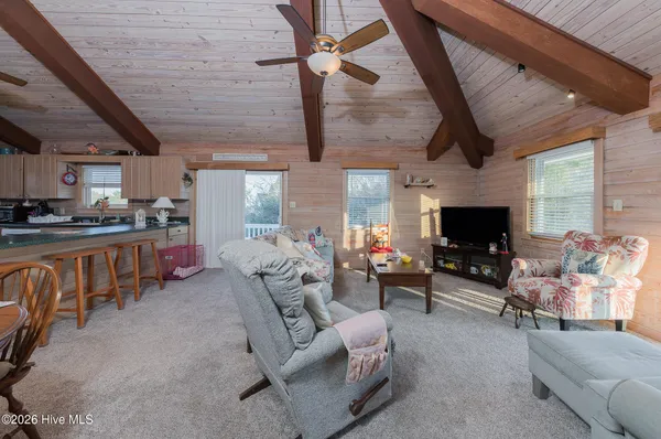 $1,499,000 | 103 Salt Spray, Emerald Isle, NC 28594