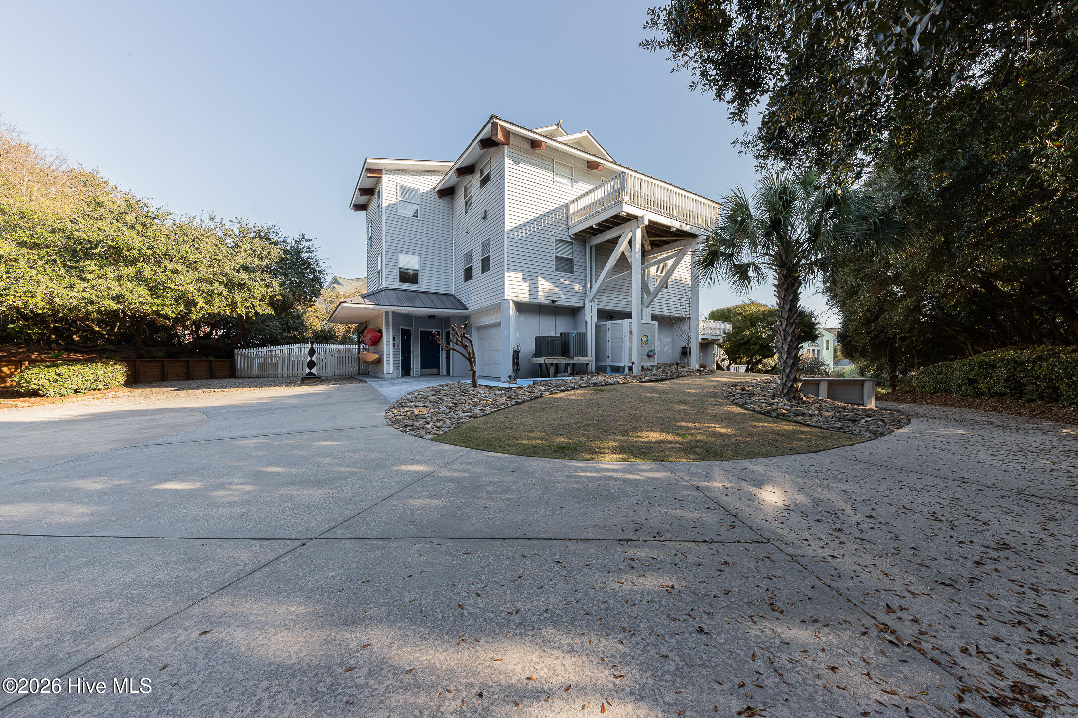 103 Salt Spray Emerald Isle, NC 28594 - Photo 6 of 99 74REAR