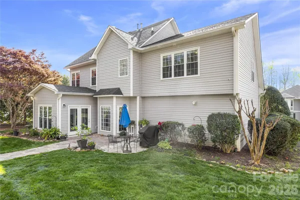 $515,000 | 7719 Woodcrest Drive, Stanley, NC 28164