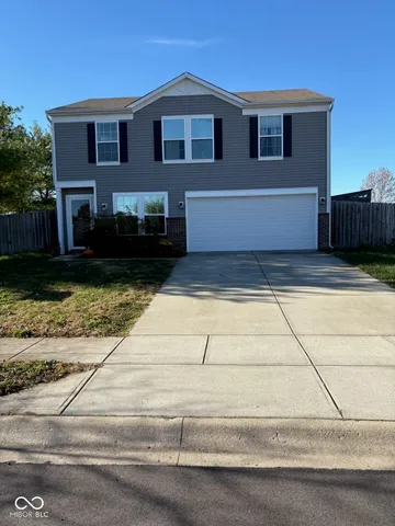 $270,000 | 4652 Willowbrook Drive, Columbus, IN 47203