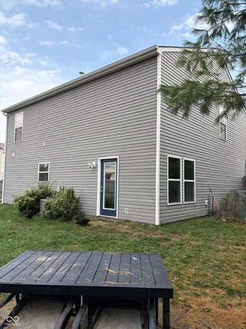 $270,000 | 4652 Willowbrook Drive, Columbus, IN 47203