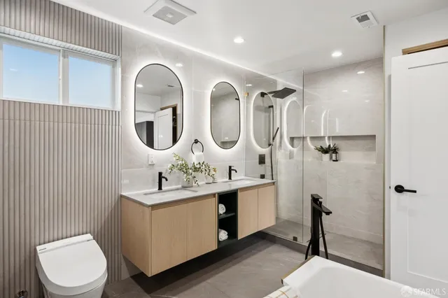 $2,890,000 | 494 46th Avenue, San Francisco, CA 94121