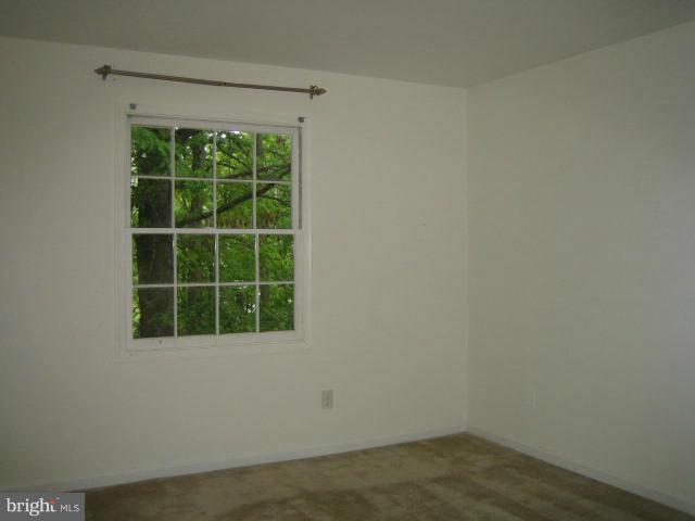 5903 Kingsford Road, Unit 377 Springfield, VA 22152 - Photo 7 of 9 Bedroom