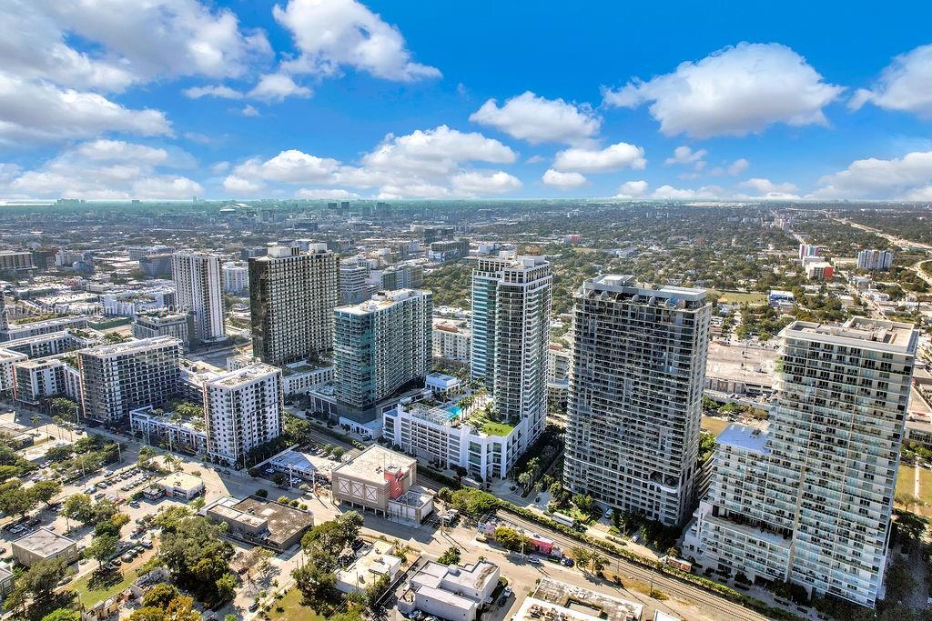 3301 Northeast 1st Avenue, Unit M0404 Miami, FL 33137 - Photo 39 of 68 a view of a city