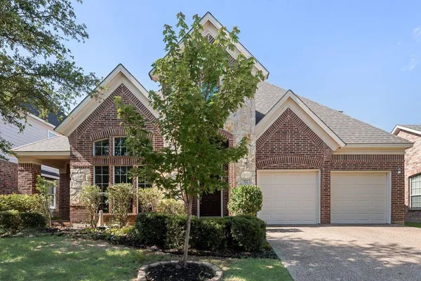 $585,000 | 712 Lathrop Street, Lantana, TX 76226