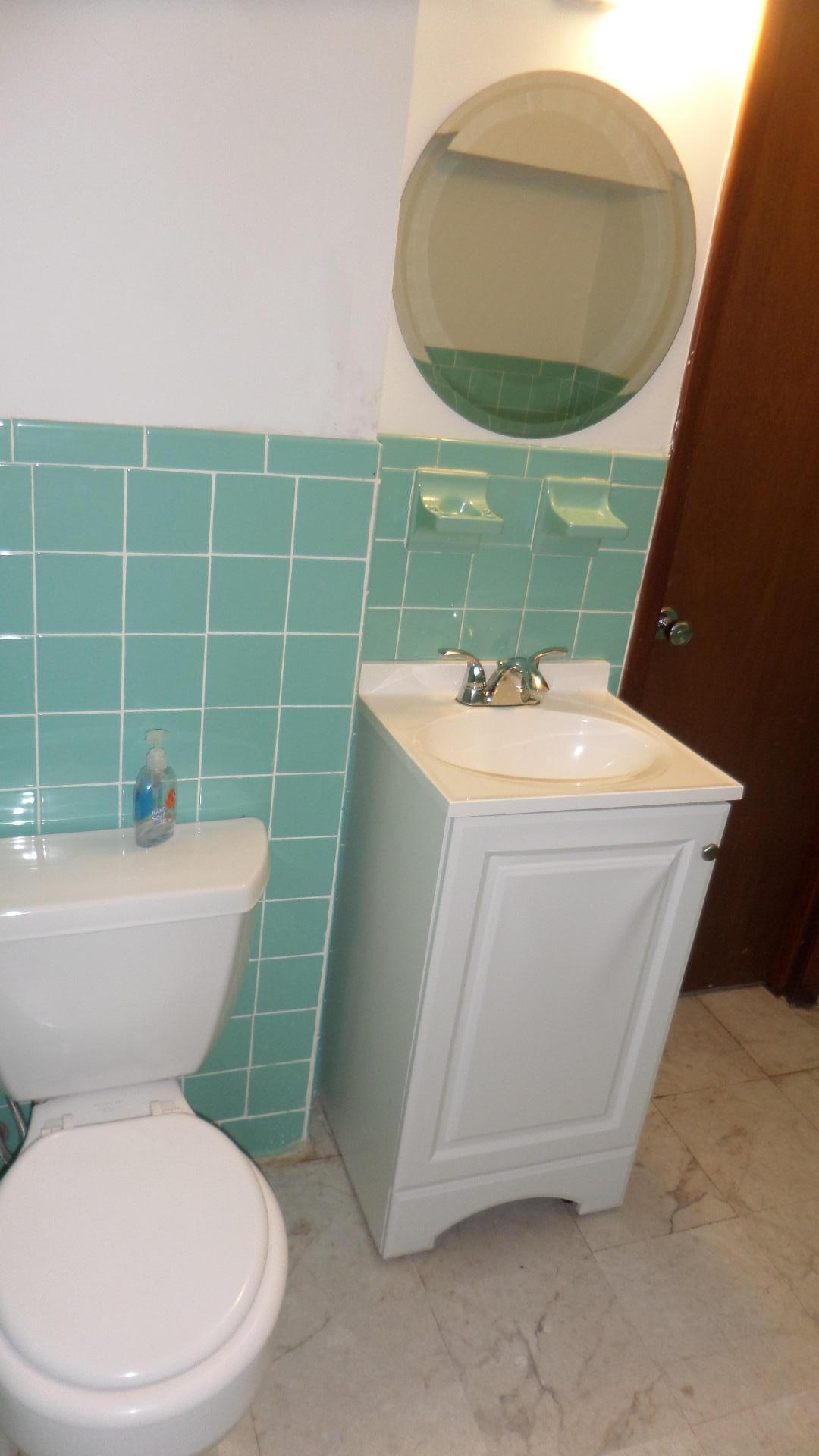 15 Montclair Road Oak Ridge, TN 37830 - Photo 13 of 23 Half Bathroom