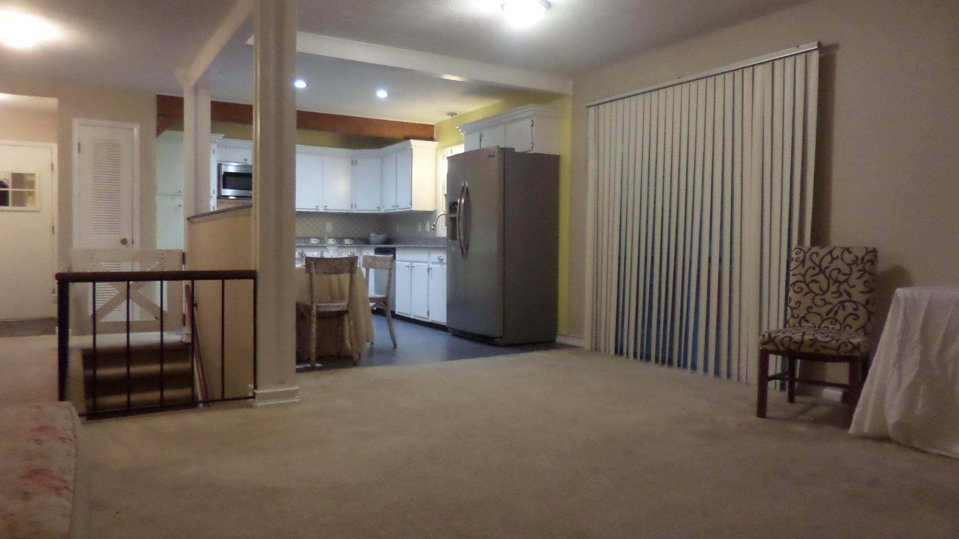 15 Montclair Road Oak Ridge, TN 37830 - Photo 4 of 23 Living Room to Ktchen