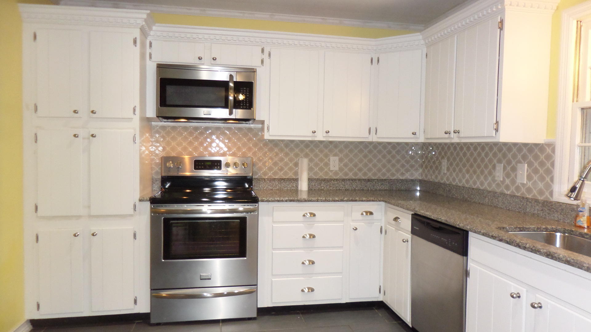 15 Montclair Road Oak Ridge, TN 37830 - Photo 6 of 23 Kitchen