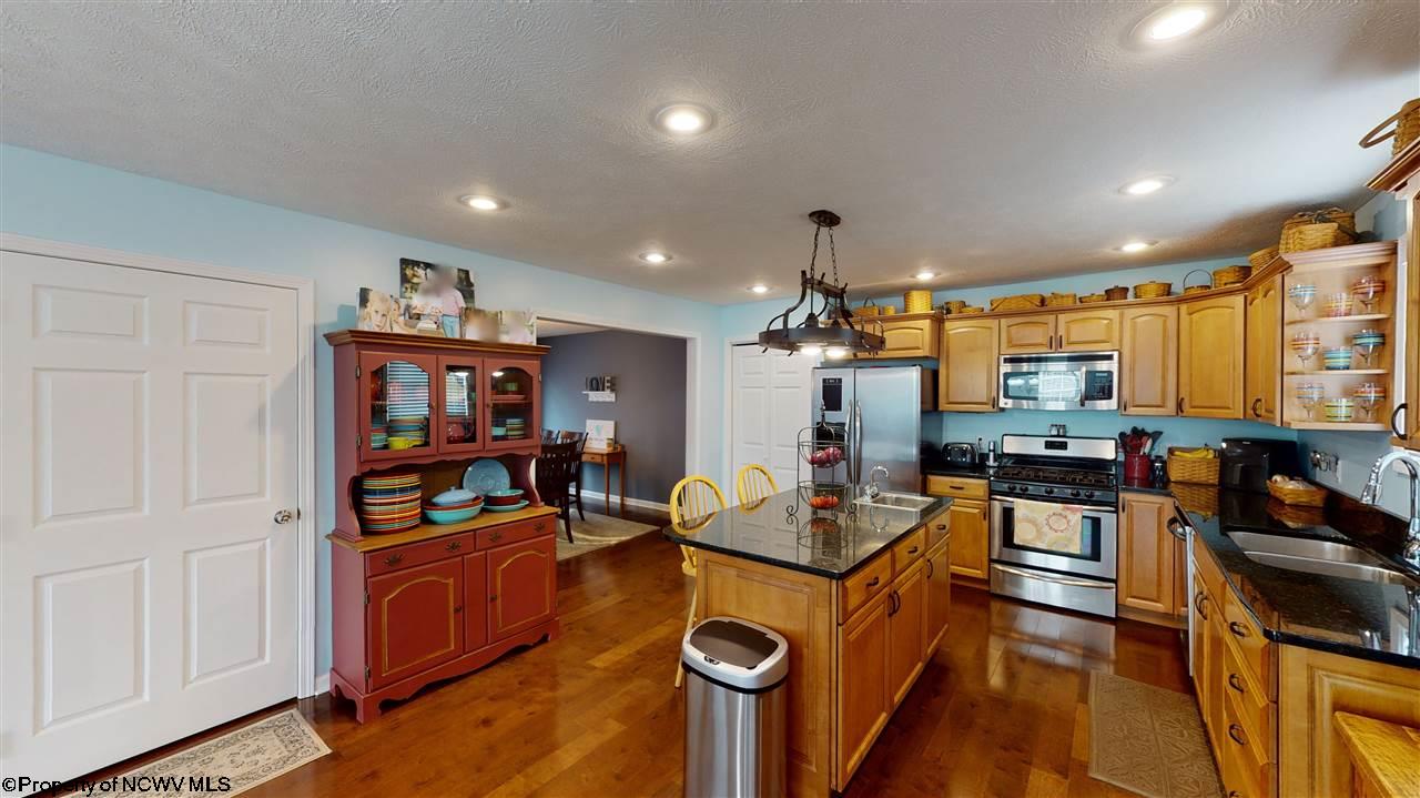 2386 Goose Run Road Fairmont, WV 26554 - Photo 2 of 18 Gallery Image 2