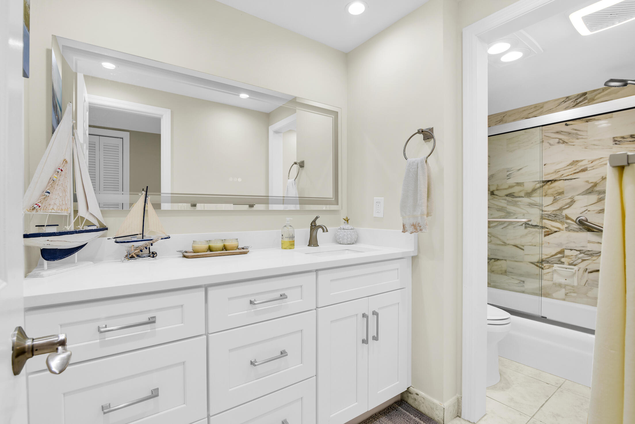 899 Jeffery Street, Unit 609 Boca Raton, FL 33487 - Photo 29 of 56 609 Porta Bella PICS 22