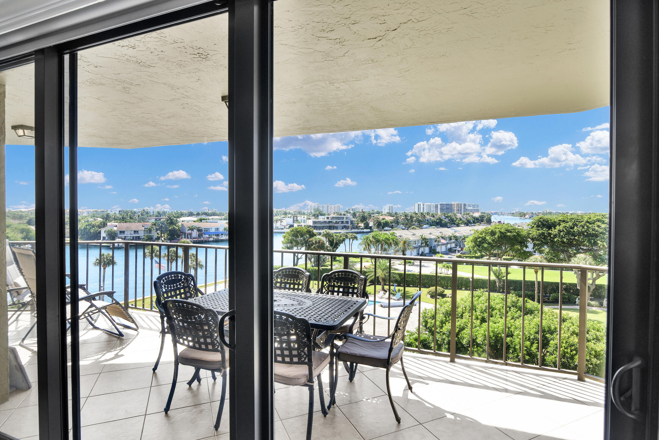 899 Jeffery Street, Unit 609 Boca Raton, FL 33487 - Photo 6 of 56 609 Porta Bella PICS 15