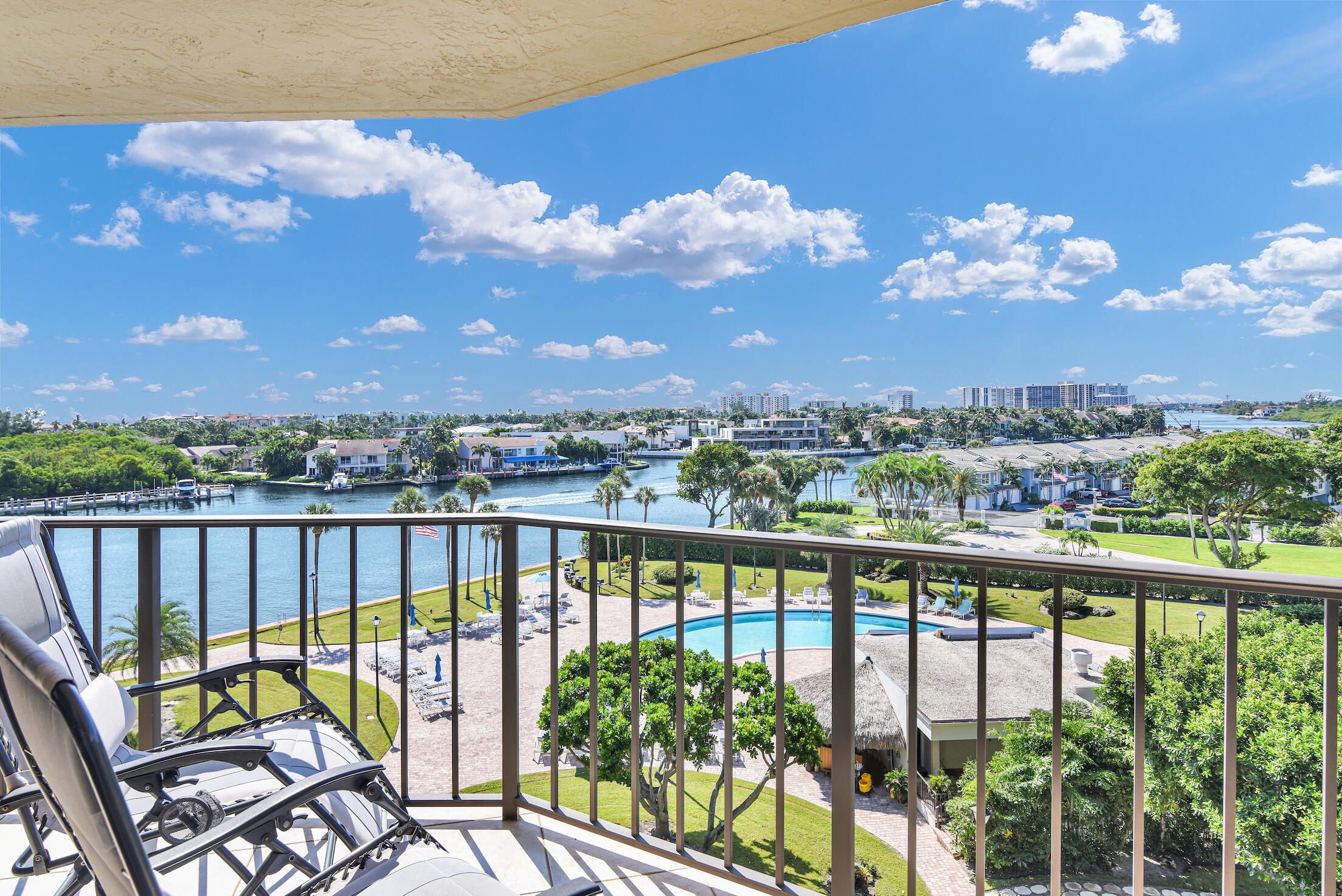 899 Jeffery Street, Unit 609 Boca Raton, FL 33487 - Photo 8 of 56 609 Porta Bella PICS 20