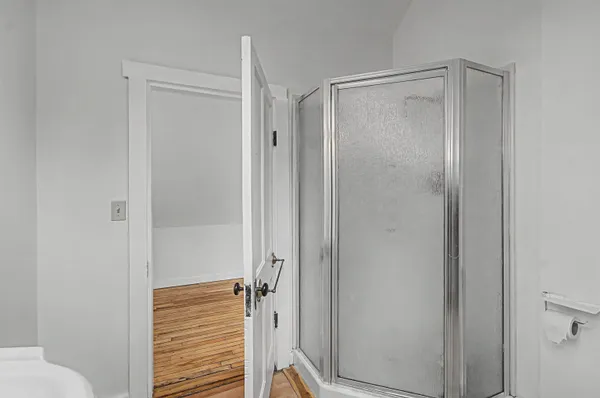 $450,000 | 86 Stowe Street, Waterbury, VT 05676
