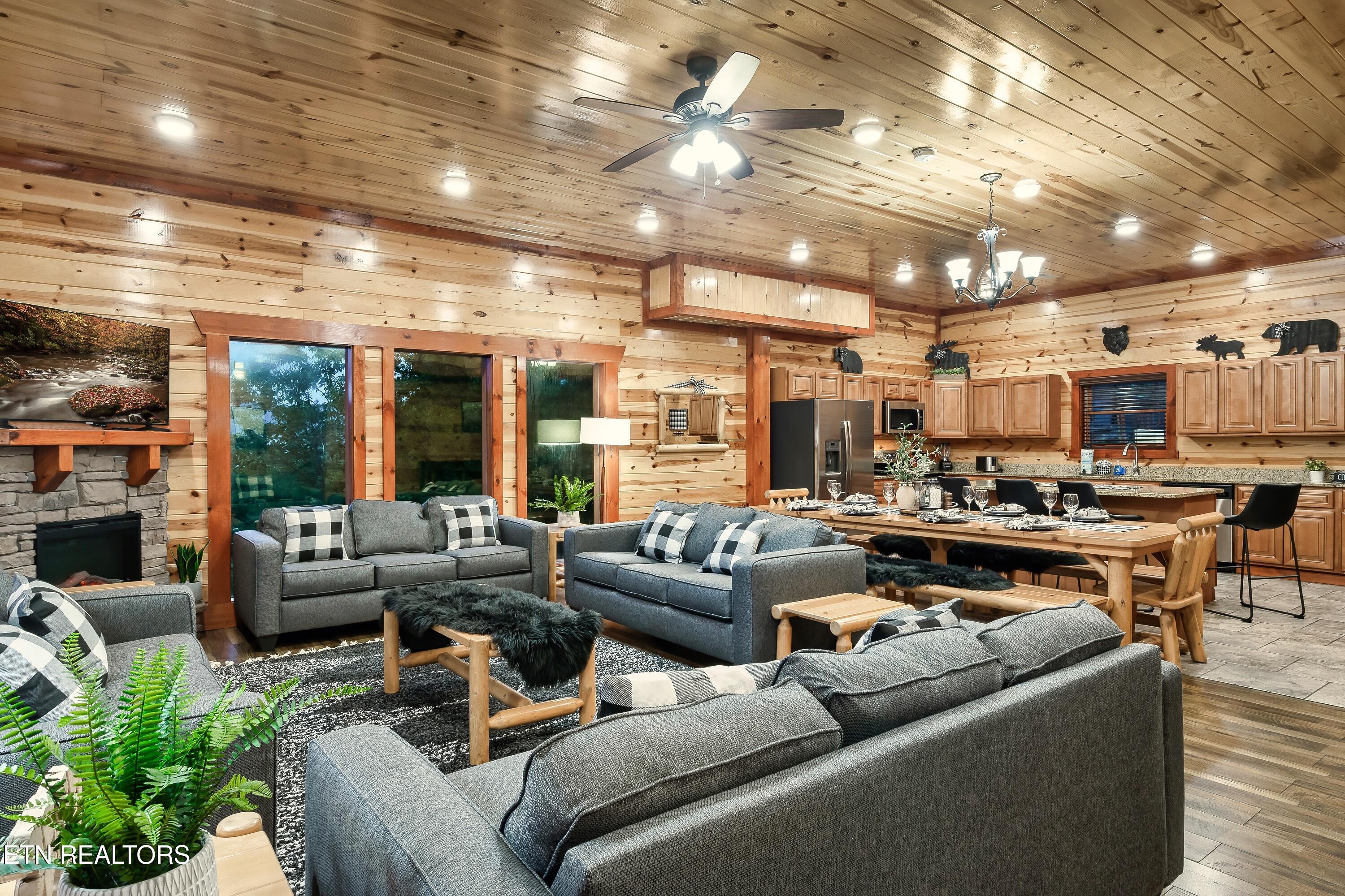 2303 Boulder Way Sevierville, TN 37862 - Photo 4 of 25 2303B-12