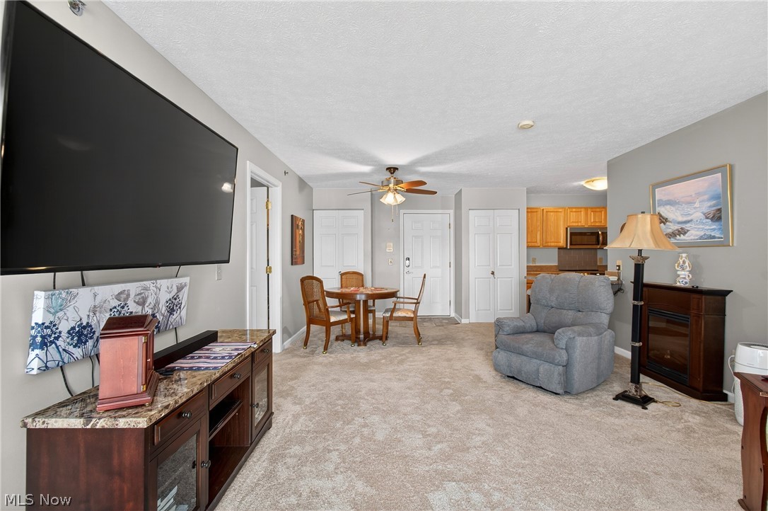 4703 Hills And Dales Road Northwest Canton, OH 44708 - Photo 6 of 25 spacious living areas