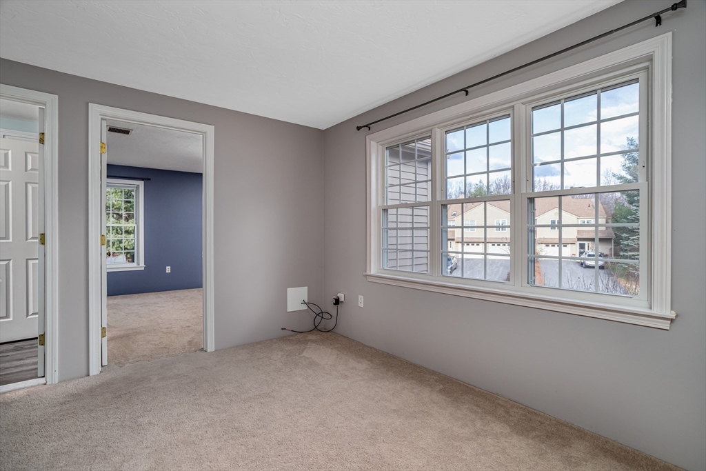 918 Ridgefield Circle, Unit D Clinton, MA 01510 - Photo 13 of 39 Gallery Image 13