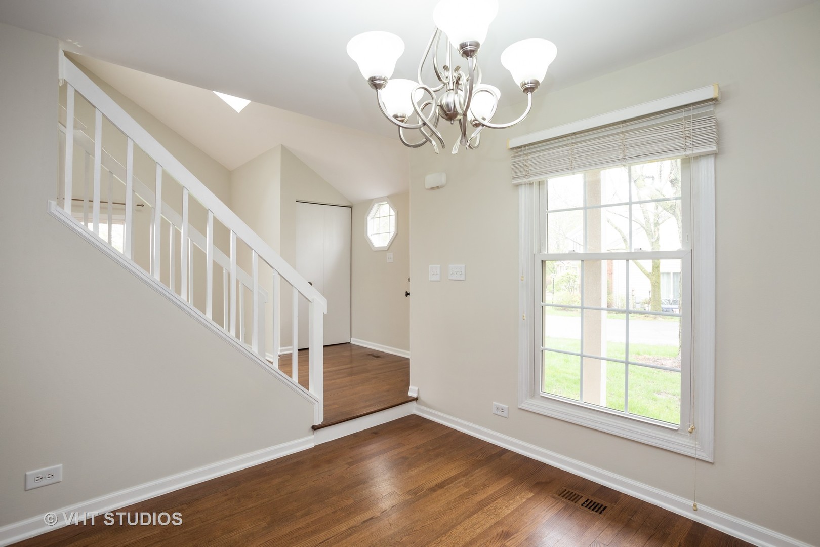 9 Bright Ridge Drive Schaumburg, IL 60194 - Photo 8 of 14