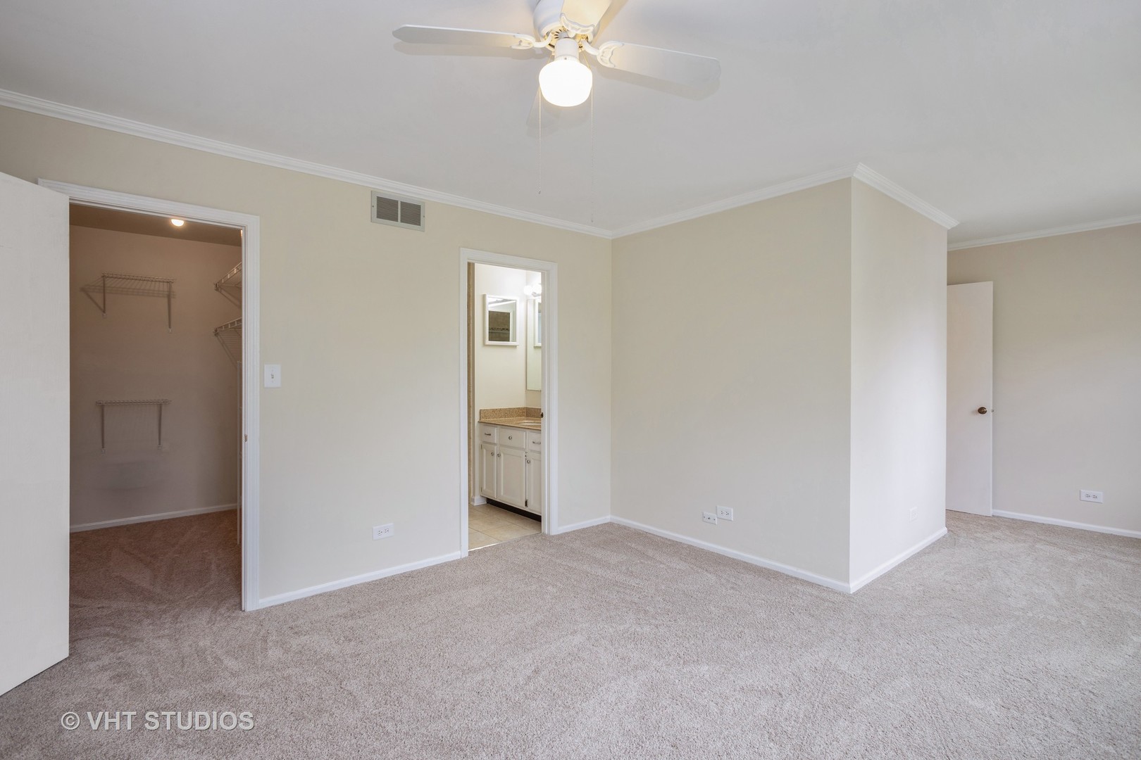 9 Bright Ridge Drive Schaumburg, IL 60194 - Photo 10 of 14
