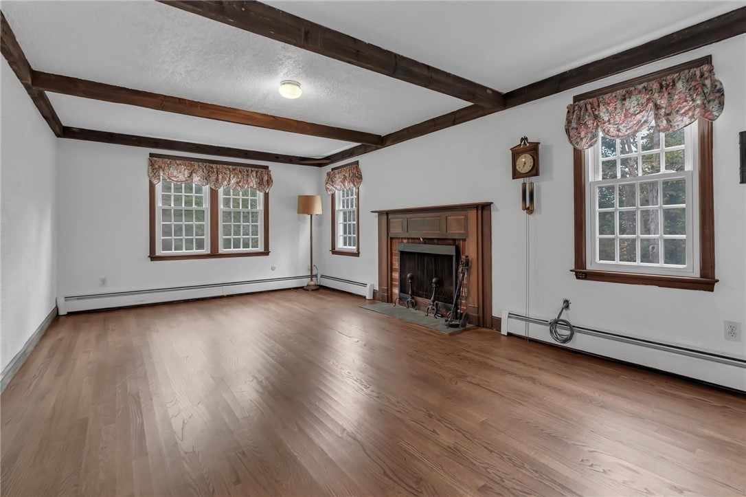 381 Woonsocket Hill Road North Smithfield, RI 02896 - Photo 3 of 46 Gallery Image 3