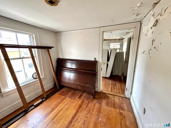 $1,100,000 | Portland Street, Middletown, CT 06457