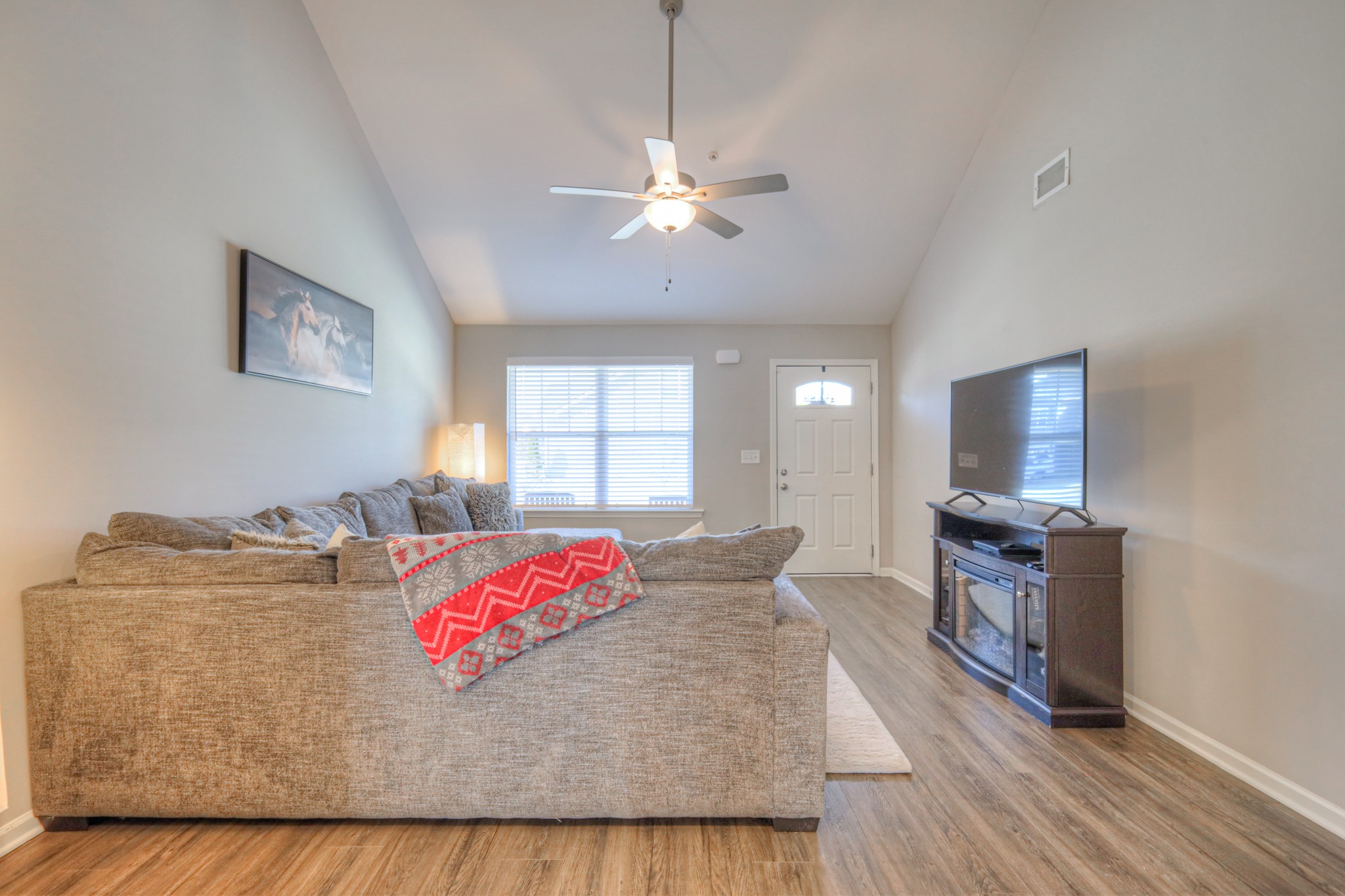 401 Tristan Way Spring Hill Spring Hill, TN 37174 - Photo 5 of 37 Gallery Image 5
