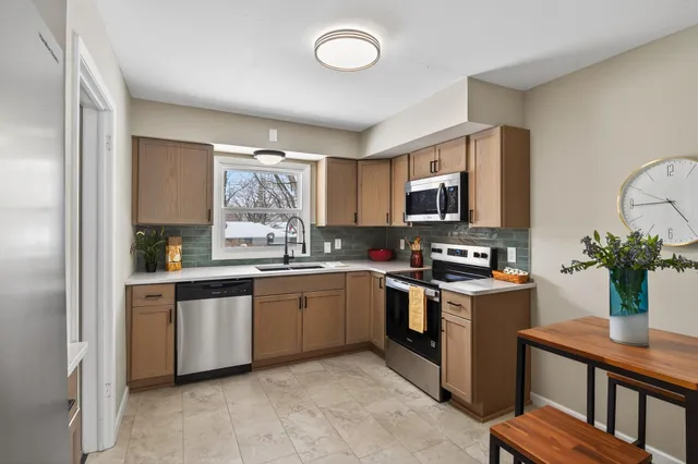 $249,900 | 138 South Street East, Norwood Young America, MN 55368