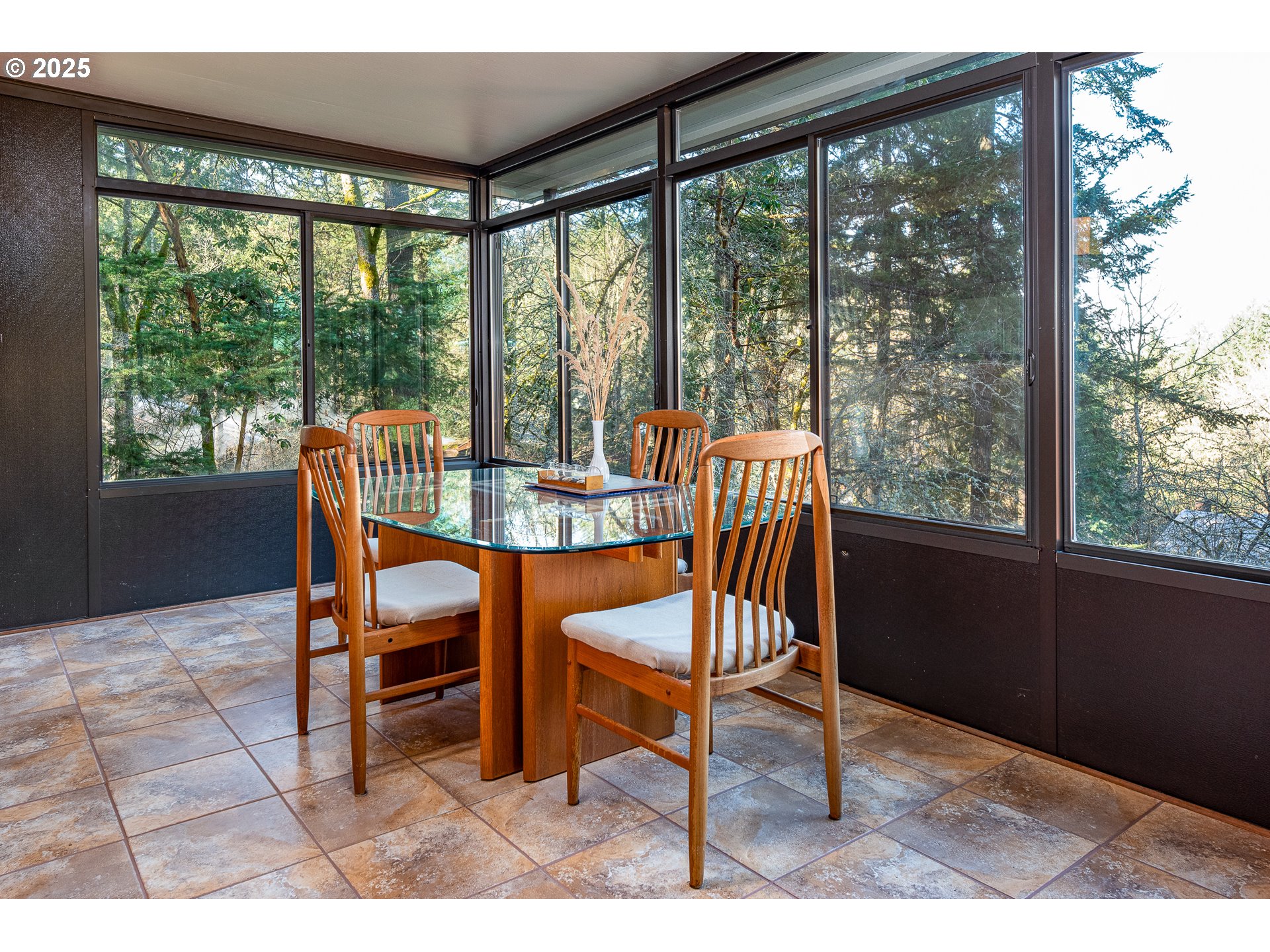 3370 Videra Drive Eugene, OR 97405 - Photo 13 of 43