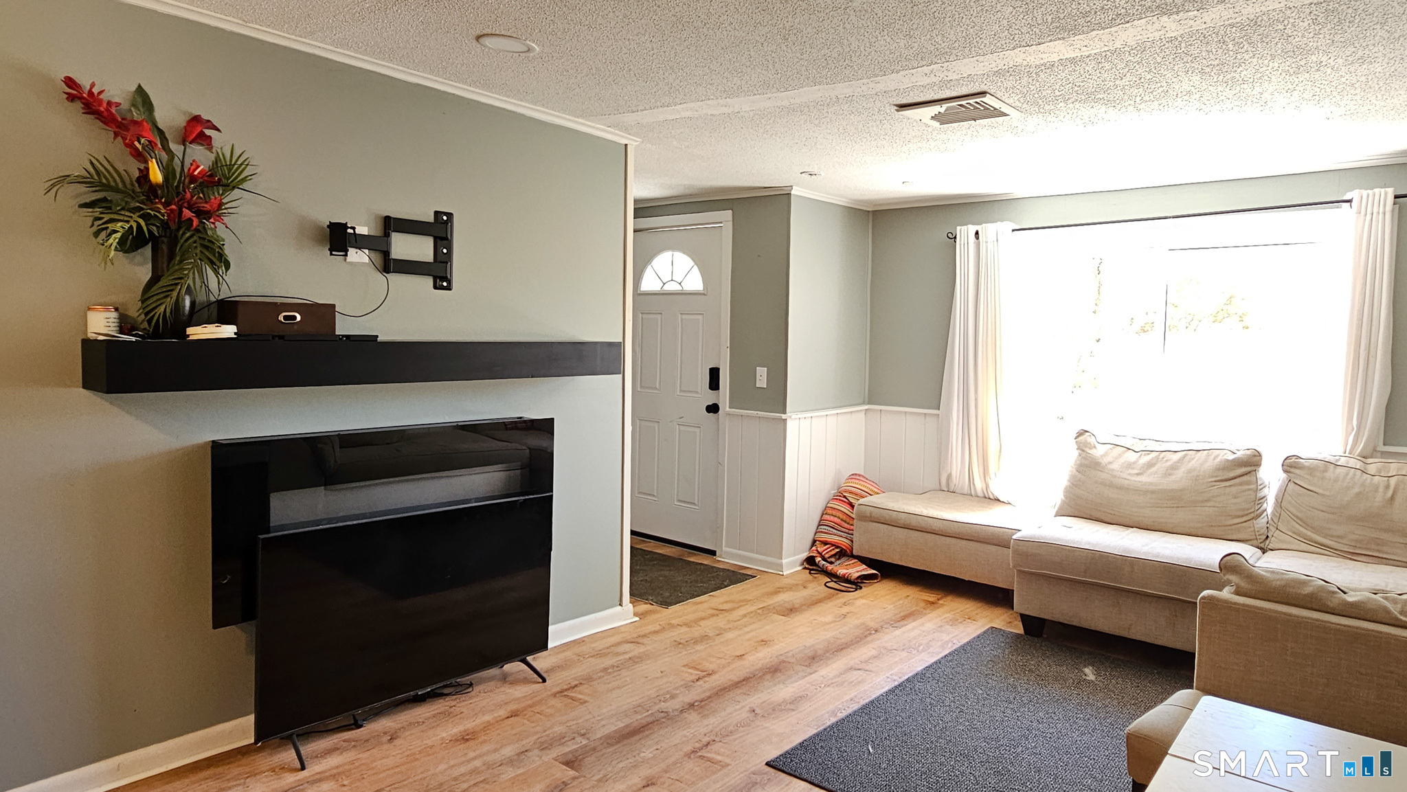 37 Ames Road Hebron, CT 06231 - Photo 5 of 24