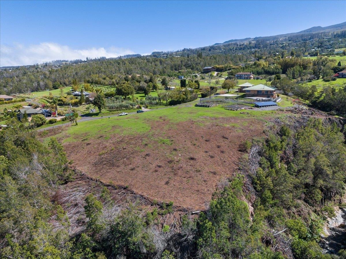Kamehameiki Road Kula, HI 96790 - Photo 5 of 15 a view of a town with mountains in the background