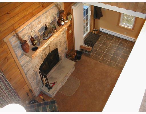 375 Dark Hollow Road Confluence, PA 15424 - Photo 3 of 7 Den/Family/Great Room.