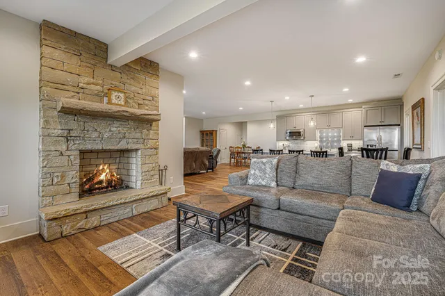 $1,925,000 | 360 Turkey Branch Road, Mars Hill, NC 28754