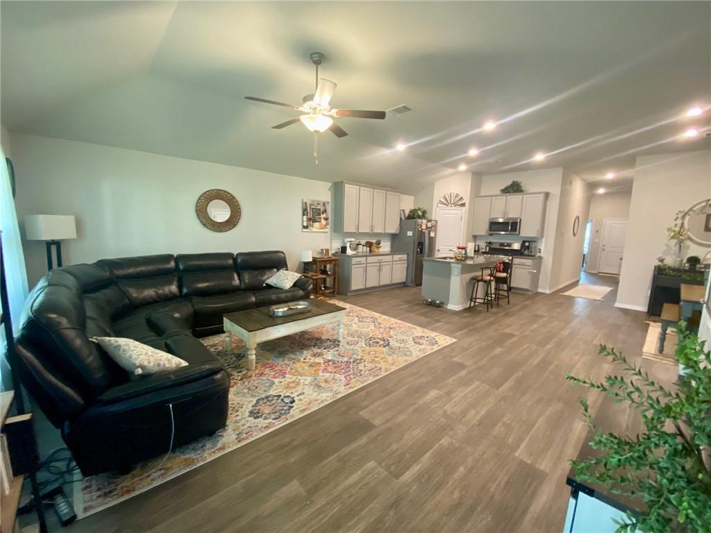 1088 Harwell Loop Kyle, TX 78640 - Photo 6 of 16