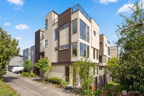 $778,000 | 5017 Fauntleroy Way Southwest, Unit B, Seattle, WA 98136