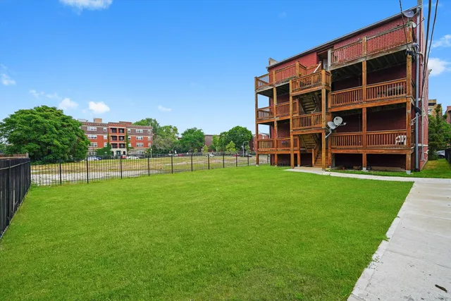a view of building with outdoor space