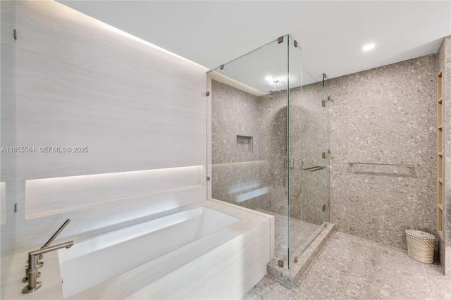 $4,598,000 | 900 North Ocean Boulevard, Unit 801, Pompano Beach, FL 33062