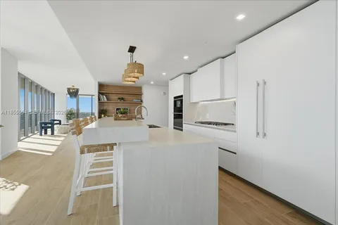 $4,598,000 | 900 North Ocean Boulevard, Unit 801, Pompano Beach, FL 33062