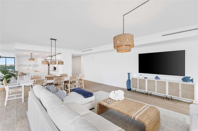 $4,598,000 | 900 North Ocean Boulevard, Unit 801, Pompano Beach, FL 33062