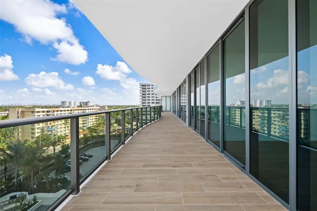 $4,598,000 | 900 North Ocean Boulevard, Unit 801, Pompano Beach, FL 33062