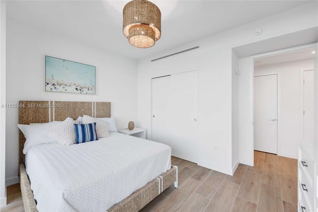 $4,598,000 | 900 North Ocean Boulevard, Unit 801, Pompano Beach, FL 33062