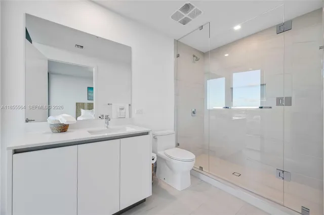 $4,598,000 | 900 North Ocean Boulevard, Unit 801, Pompano Beach, FL 33062