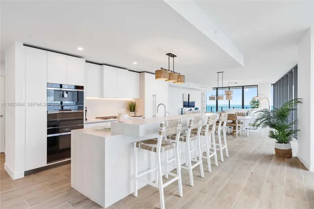 $4,598,000 | 900 North Ocean Boulevard, Unit 801, Pompano Beach, FL 33062