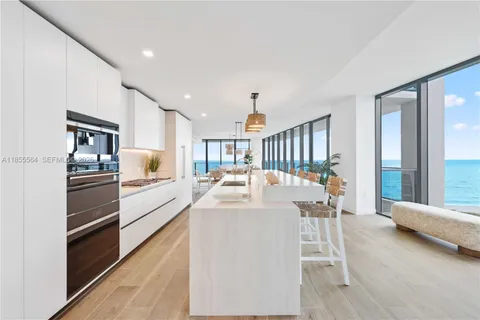 $4,598,000 | 900 North Ocean Boulevard, Unit 801, Pompano Beach, FL 33062