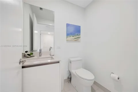 $4,598,000 | 900 North Ocean Boulevard, Unit 801, Pompano Beach, FL 33062